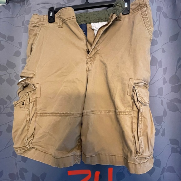 Mens shorts and Pajama pants. - Picture 6 of 6